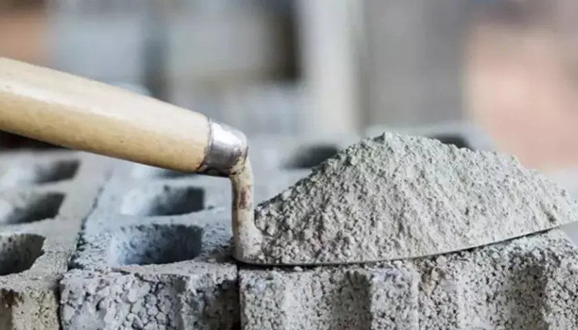 Cement biały: jakie ma zastosowanie i właściwości w budownictwie?