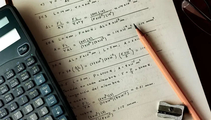 Co oznacza wykrzyknik w matematyce? Zrozum silnię i jej zastosowania
