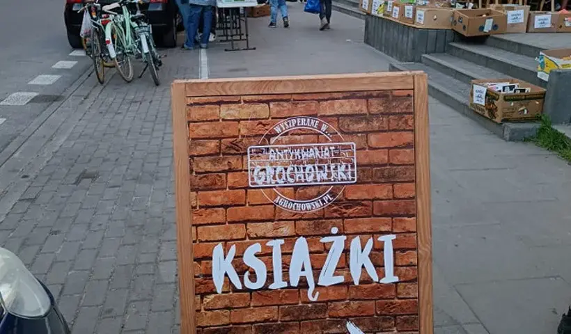 Czy w antykwariacie można sprzedać książki? Warunki i porady dla sprzedających