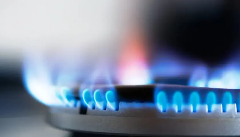 Llama roja en el gas butano: causas, riesgos y soluciones efectivas