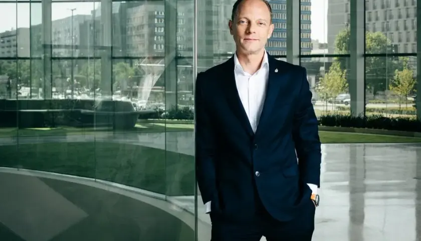 Czy Tusk jest Polakiem? Prawda o jego narodowości i pochodzeniu