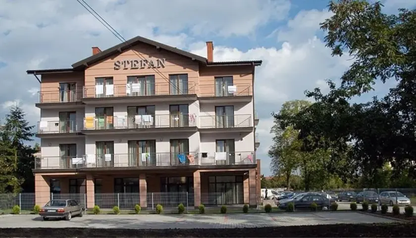 Sanatorium Stefan Busko-Zdrój: Kompleksowe zabiegi dla seniora
