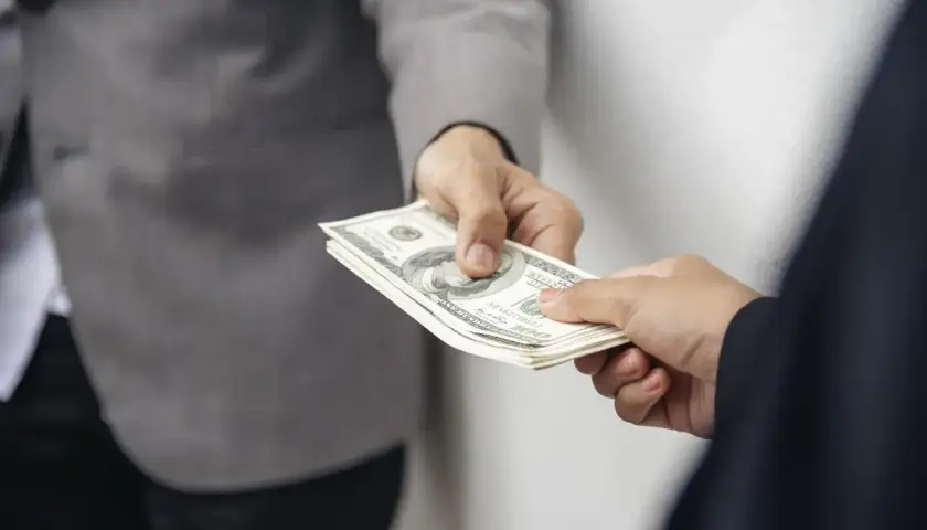 Kto może udzielić pożyczki? Sprawdź, gdzie znaleźć pomoc finansową