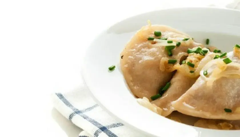 Czy mąką owsianą nadaje się na pierogi? Odkryj zdrowe alternatywy