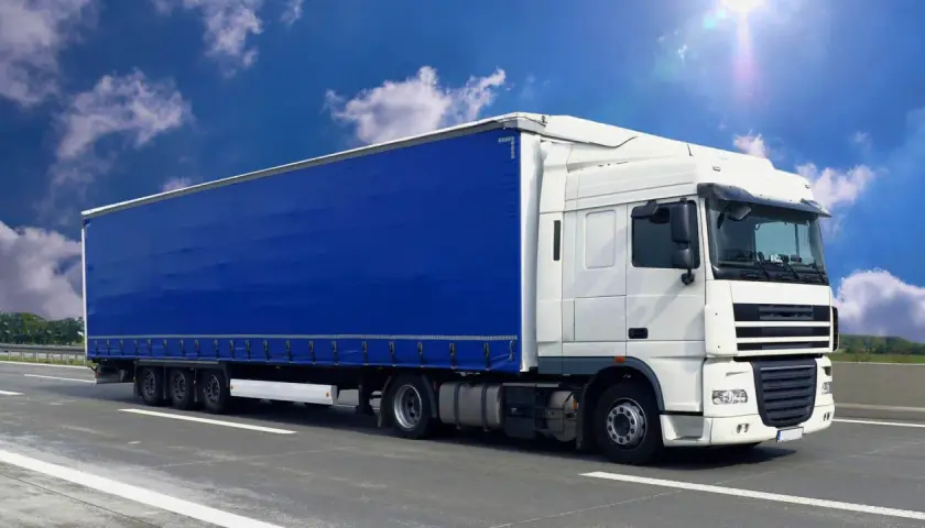 Pod jaka spedycja najlepiej jezdzic? Wybierz niezawodnego partnera transportowego