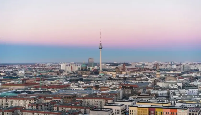 Ile kosztuje wynajem mieszkania w Berlinie? Uniknij ukrytych opłat