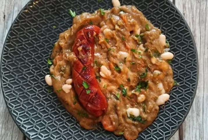Jak przygotować idealne cassoulet - przepis i historia dania