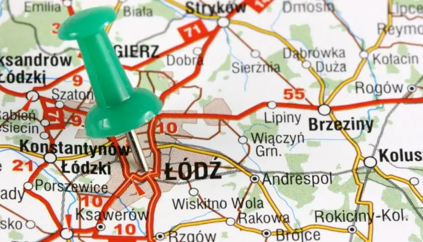 Zielona pinezka na mapie zaznacza Łódź i okolice.