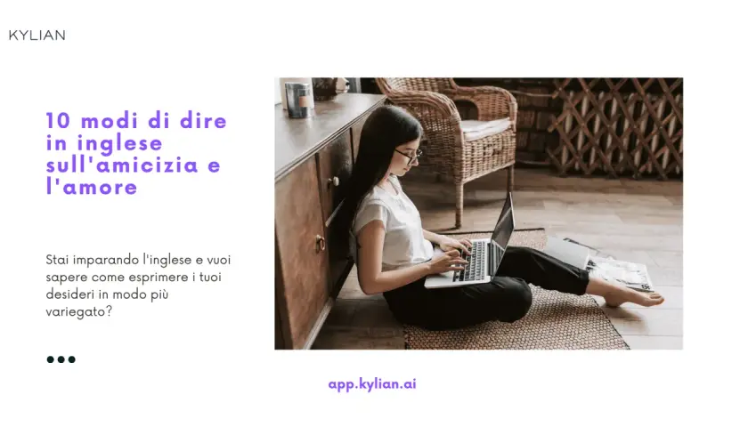 Ragazza studia frasi d'amicizia in inglese al computer. Impara a esprimere sentimenti con parole nuove.