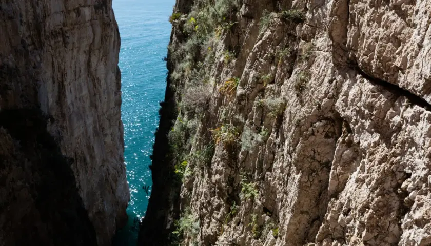 Montagna Spaccata Gaeta: guida completa per una visita indimenticabile