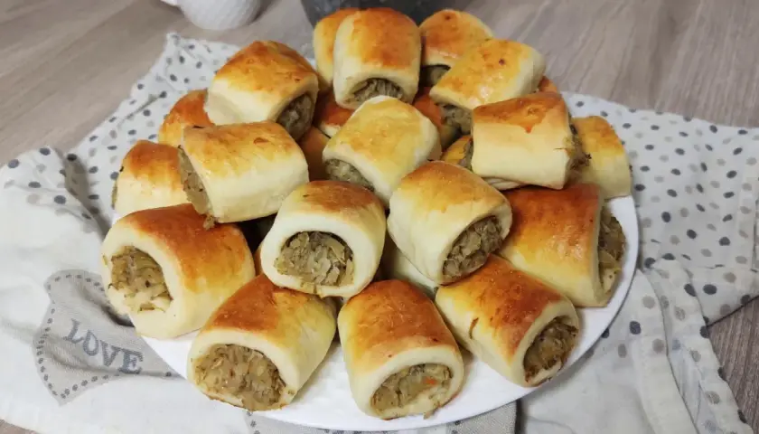 Przepis na ciasto na paszteciki: Sekrety idealnego wypieku