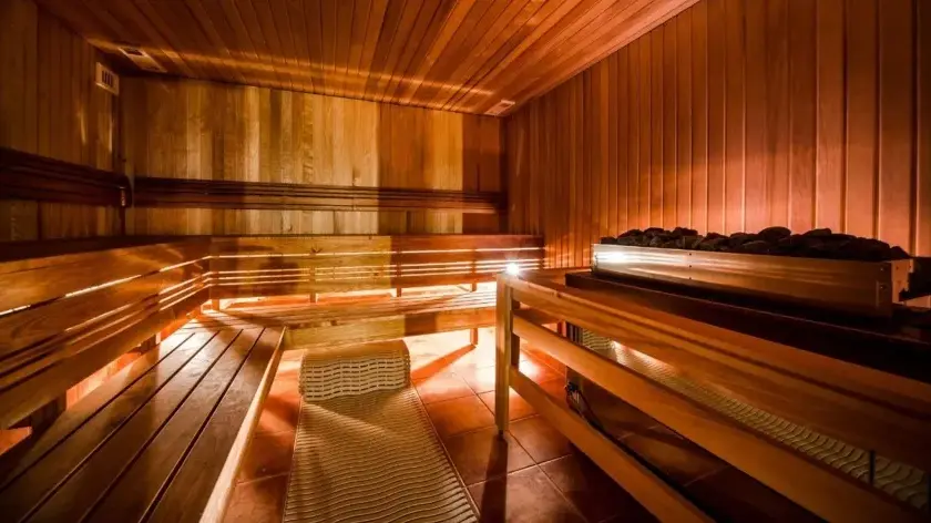 Czy sauna pomaga w odchudzaniu? Odkryj prawdę o jej skuteczności