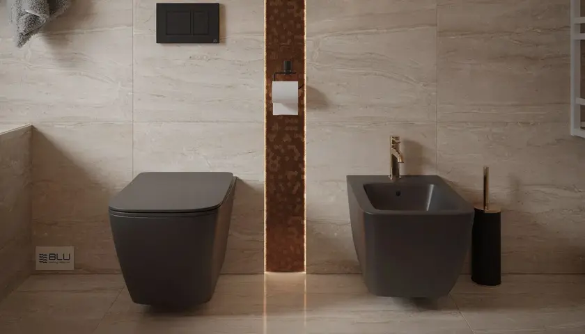 Nowoczesna łazienka z podwieszaną toaletą i bidetem. Bidet służy do higieny intymnej, zapewniając świeżość.