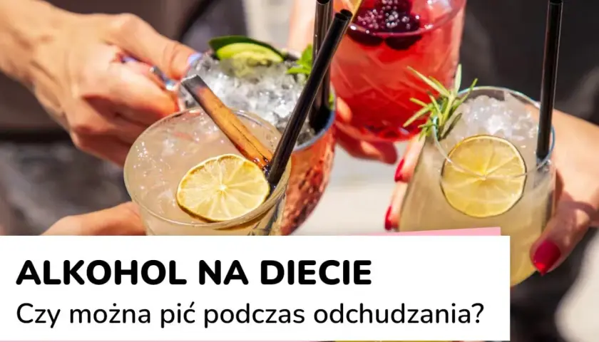 Letnia zabawa z drinkami, ale czy alkohol na redukcji to dobry pomysł? Zastanawiamy się nad tym, trzymając orzeźwiające koktajle.
