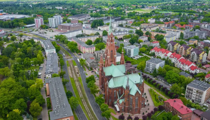 Dąbrowa Górnicza: atrakcje, które zaskakują! Przewodnik Kaji