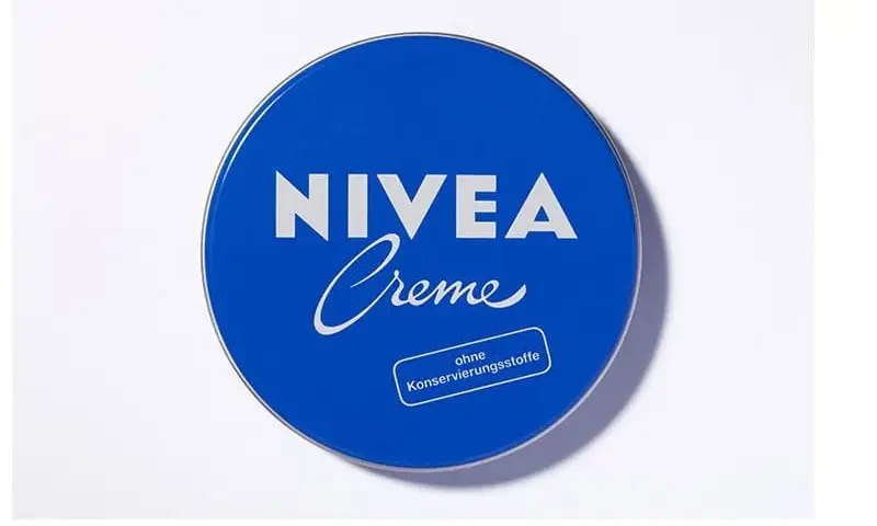 NIVEA jaka to firma? Poznaj historię i tajemnice marki kosmetycznej