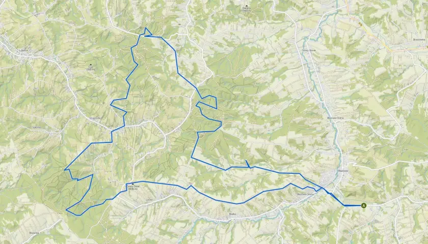 Mapa z zaznaczonymi trasami rowerowymi w okolicach Rzeszowa, prowadzącymi przez malownicze tereny z nazwami miejscowości jak Błażowa i Hermanowa.