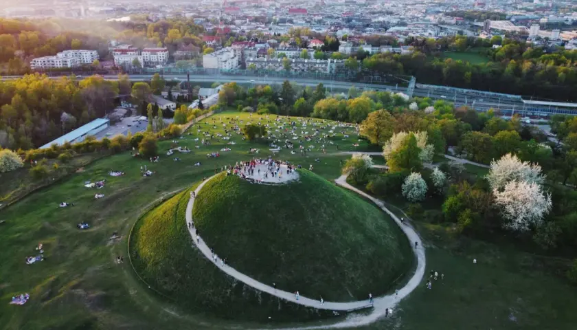 Kraków: Odkryj miasto na nowo! Nieoczywiste atrakcje i inspiracje