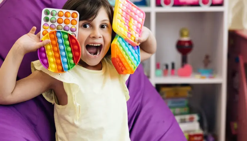Zabawki sensoryczne dla dzieci z autyzmem – jak wspierają rozwój?