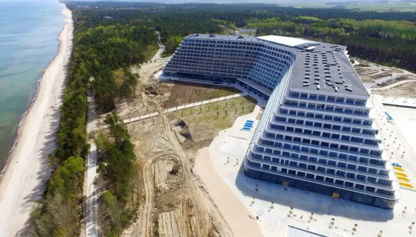3300+ pokoi! Ile ma każdy Hotel Gołębiewski? Poznaj skalę
