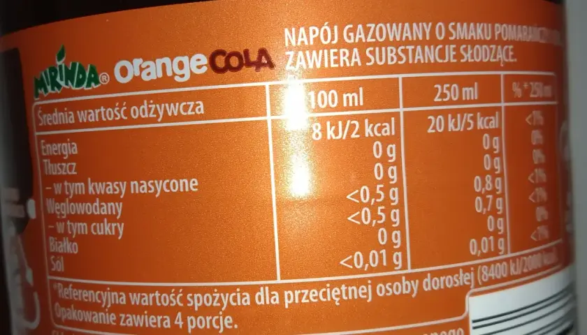 Mirinda czy Fanta - która napój ma lepszy smak i skład?