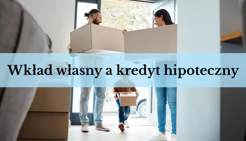 Para wnosi kartony do nowego domu, przygotowując się do przeprowadzki. Kiedy płaci się wkład własny przy kredycie hipotecznym, marzenie o własnym M staje się realne.