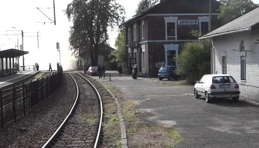 Krzeszowice-Kraków: Pociąg "pośpieszny"? Oto prawdziwe przystanki!