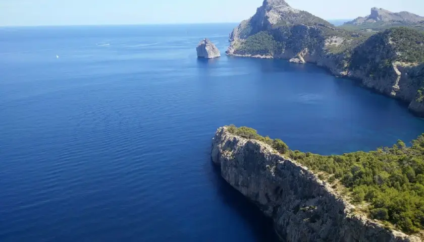 Isla en Mallorca: secretos y maravillas que no puedes perderte