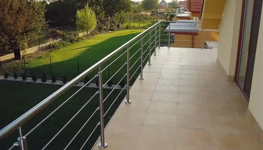 Jak zamontować balustradę na tarasie - uniknij najczęstszych błędów