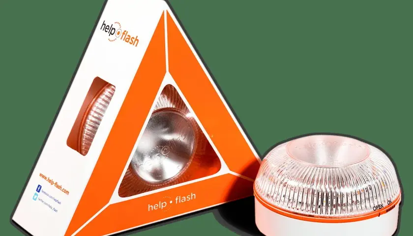 Help Flash: un dispositivo di sicurezza con 4 frecce luminose, pronto all'uso.