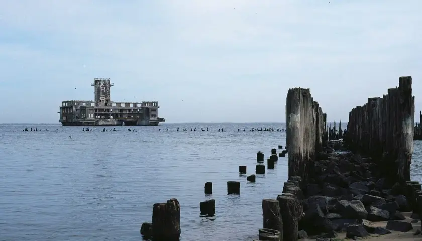 Gdynia atrakcje na niepogodę - najlepsze miejsca na deszczowe dni