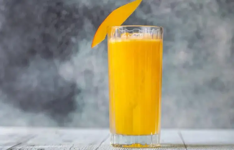 Pyszne drinki z syropem kokosowym, które zaskoczą Twoich gości