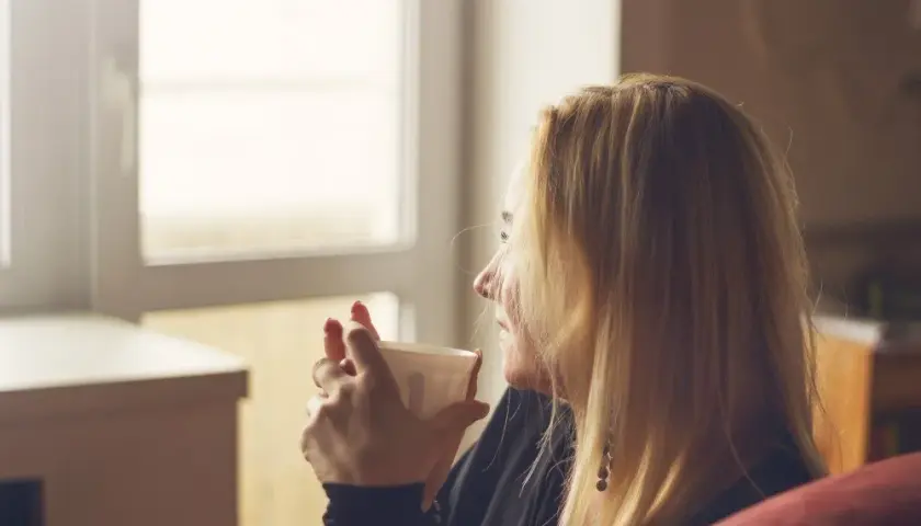 Czy można samemu wyjść z depresji? Skuteczne metody i ryzyka