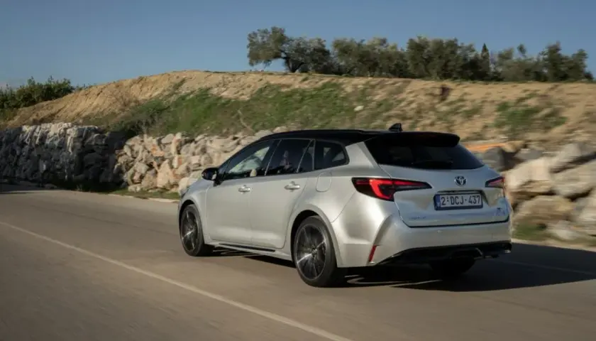 Pojemność baku toyota corolla – sprawdź, co musisz wiedzieć