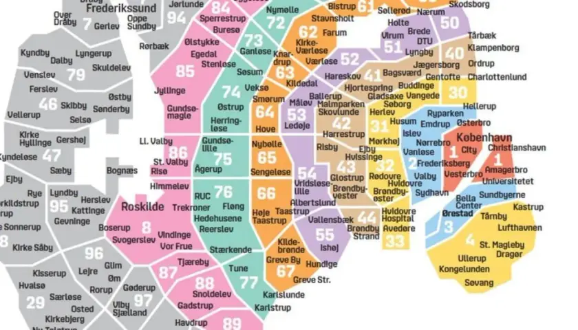Mapa stref komunikacji miejskiej w Kopenhadze z zaznaczonymi numerami stref.