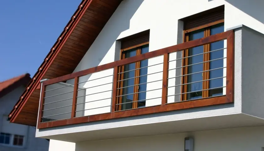 Ile kosztuje balustrada na balkon? Ceny i czynniki wpływające na koszt