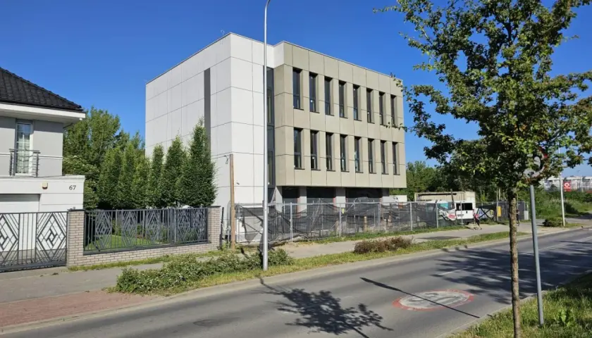 Ile kosztuje budowa bloku mieszkalnego? Zaskakujące ceny i czynniki wpływające na koszty