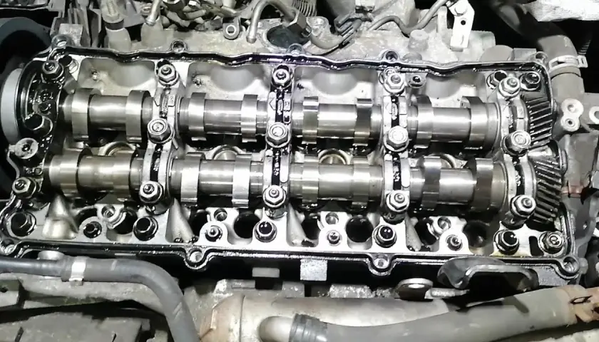 Jaki olej przy przebiegu 300 tys diesel - uniknij kosztownych błędów