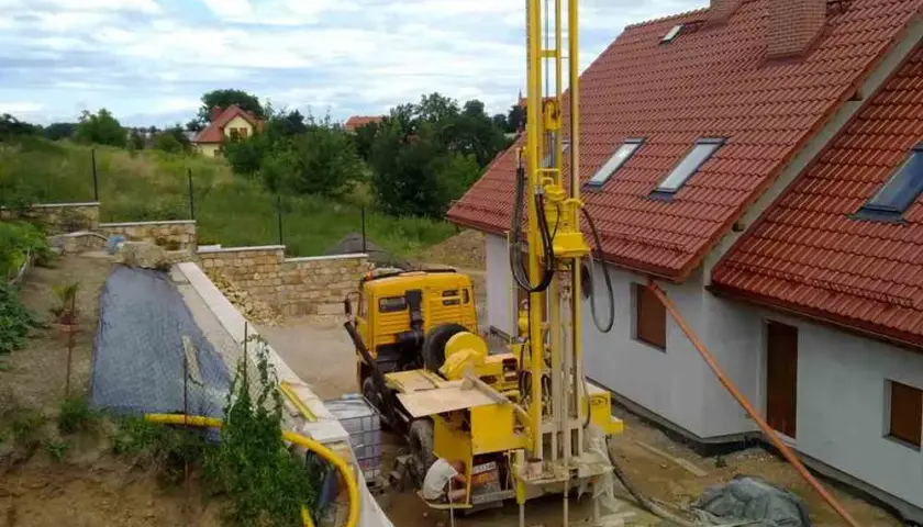Odwierty pompy ciepła: proces, wymagania i koszty instalacji