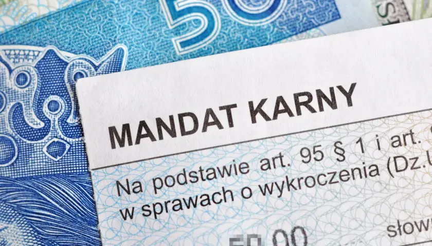 Mandat karny jaki symbol? Uniknij błędów przy płatności!