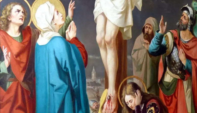 Kto stal pod krzyżem? Maryja, Jan i inne postacie w żałobie.