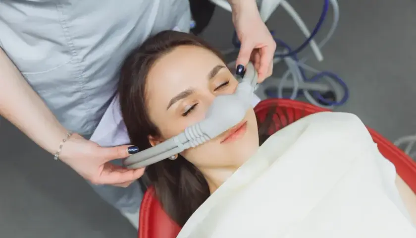 Czy wizyta u dentysty boli? Nowoczesne metody znieczulenia bez bólu