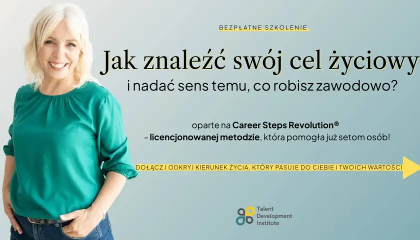 Uśmiechnięta kobieta zaprasza na szkolenie o odnajdywaniu celu w życiu i nadawaniu sensu pracy. Odkryj kierunek życia dopasowany do Ciebie!