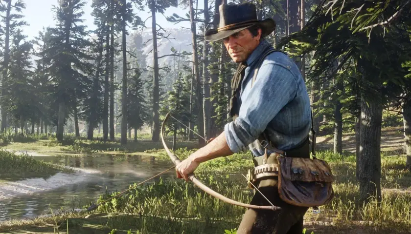 Arthur Morgan w lesie z łukiem, gotowy do polowania. Dowiedz się, jak zmienić język w Red Dead Redemption 2, by cieszyć się grą w swoim języku.