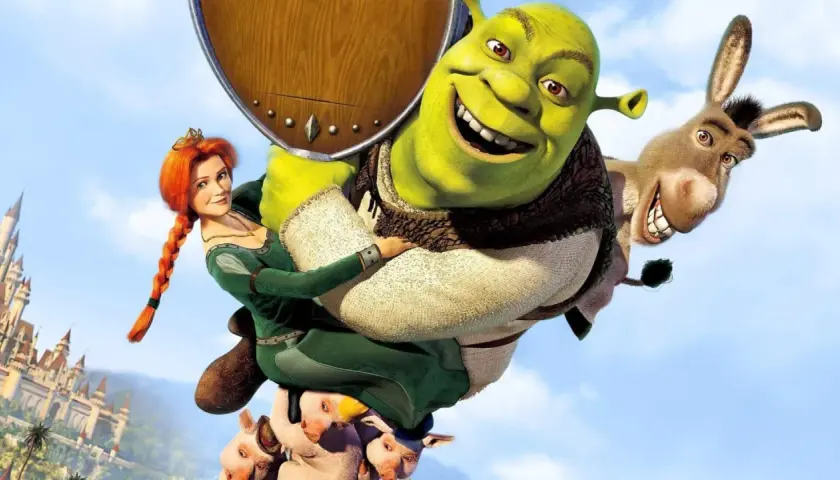 Shrek, Fiona i Osioł lecą na świnkach, idealni bohaterowie do filmów dla dzieci 10-12 lat.