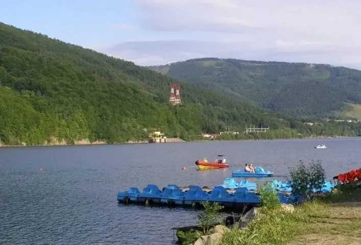 Kemping jezioro Żywieckie: idealne miejsce na rodzinny wypoczynek