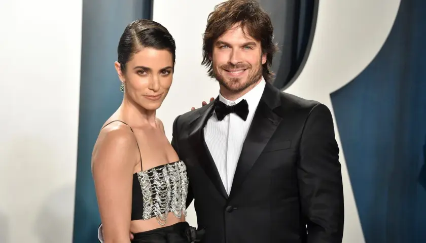 Para Ian Somerhalder dzieci, jego żona Nikki Reed wygląda olśniewająco w czarnej, błyszczącej kreacji.