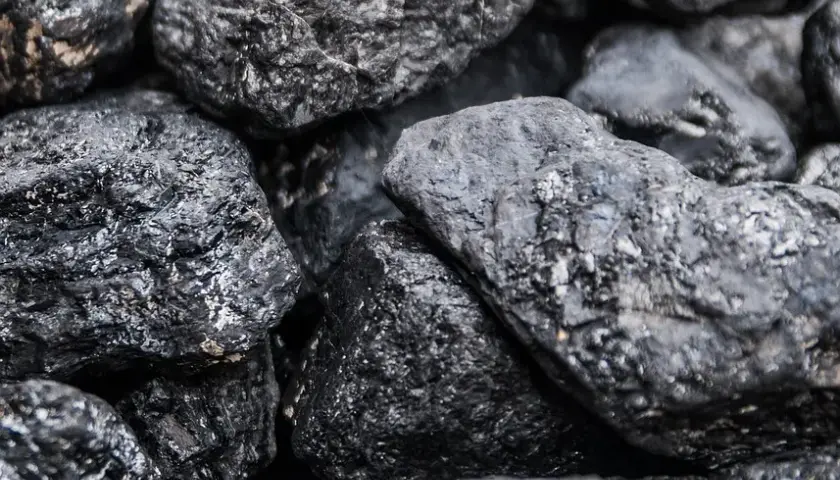 Ekogroszek czy pellet – które paliwo bardziej się opłaca?