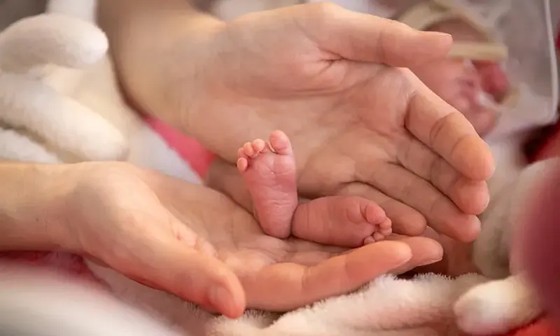 Jak wygląda dziecko w 28 tygodniu ciąży? Zaskakujące zmiany i rozwój