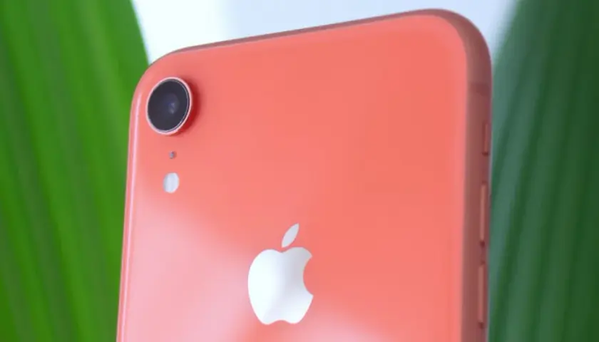 IPhone XR recenzja - czy warto go kupić? Mocne i słabe strony